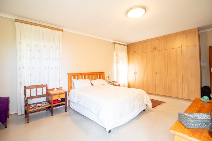 3 Bedroom Property for Sale in Van Riebeeckstrand Western Cape